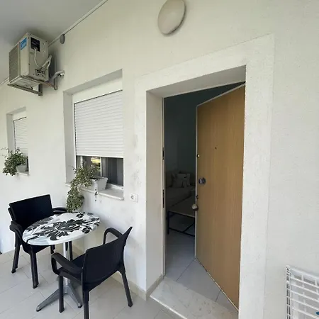 Apartment Aleksandra Kavaje